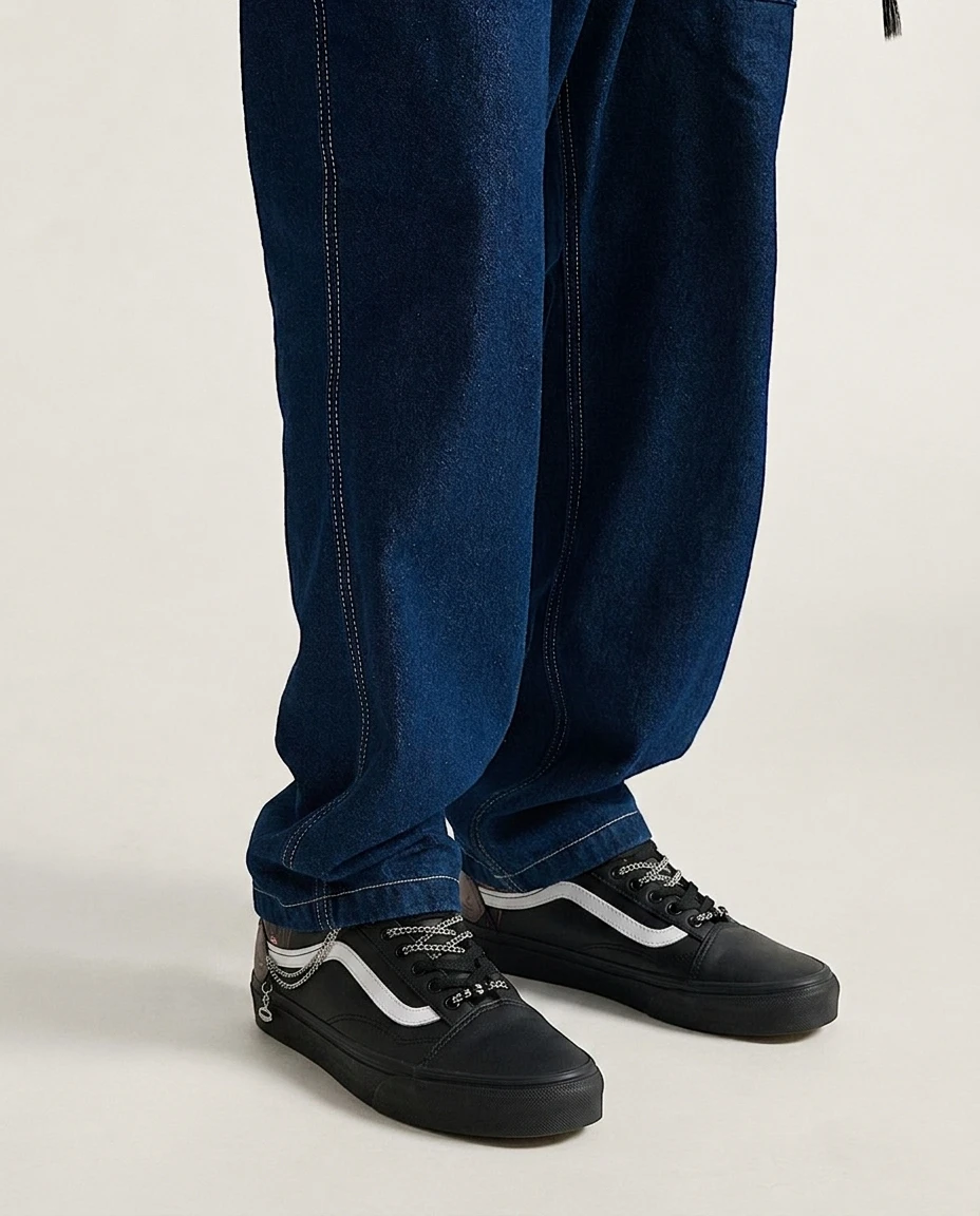 Vans Old Skool Shoes Devil s Control Chains Dark Anime Chain-wrapped Sidestripe Custom 2 Vans Old Skool Shoes Devil s Control Chains Dark Anime Chain-wrapped Sidestripe Custom - Image 2