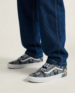 Vans Old Skool Shoes Corrupted Soul Glitch Dark Anime Glitch Custom 3 Vans Old Skool Shoes Corrupted Soul Glitch Dark Anime Glitch Custom -Vans Custom Shop Old Skool Shoe 001 LLM 20260504 033 detail 1