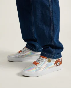 Vans Old Skool Shoes Holographic Rare Card 90s Retro Dragon Graphic Custom 3 Vans Old Skool Shoes Holographic Rare Card 90s Retro Dragon Graphic Custom -Vans Custom Shop Old Skool Shoe 001 LLM 20260504 040 detail 1
