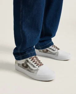 Vans Old Skool Shoes Mixtape Cassette 90s Retro Cassette Graphics Custom 3 Vans Old Skool Shoes Mixtape Cassette 90s Retro Cassette Graphics Custom -Vans Custom Shop Old Skool Shoe 001 LLM 20260504 048 detail 1
